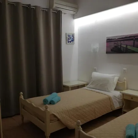 加利尼公寓式酒店 3*