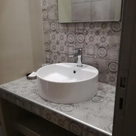 加利尼公寓式酒店 伊奥斯乔拉