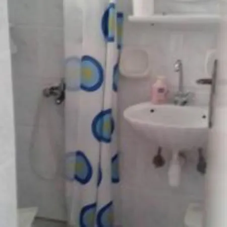 加利尼公寓式酒店 3* 伊奥斯乔拉