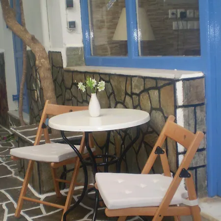 Aparthotel Galini 3*