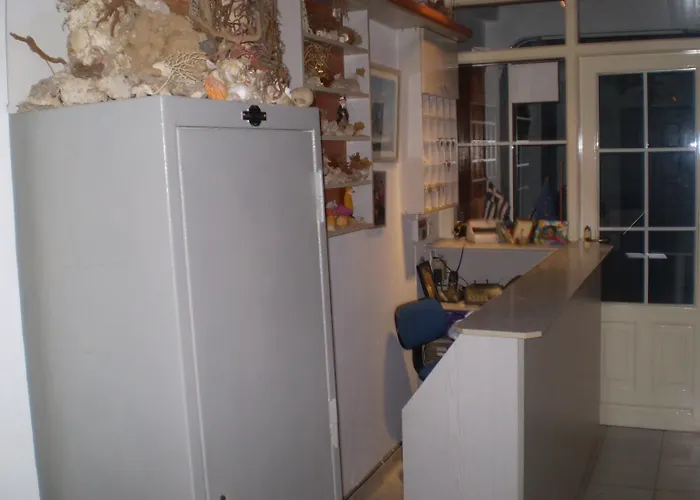 Aparthotel Galini 3*