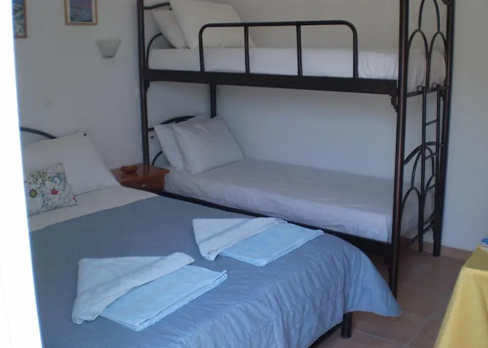 Aparthotel Galini 3*